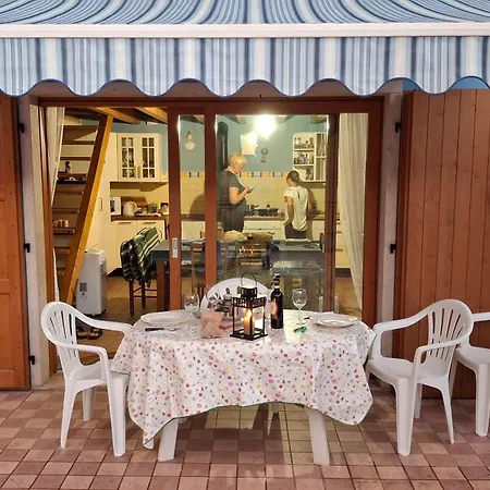 Blue Patch - Shared Homestay Brenzone sul Garda